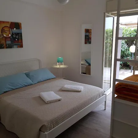 La Casa Dei Sassi Holiday House Villa Giardini Naxos Exterior photo
